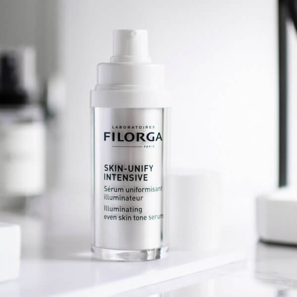 Producto de Filorga Skin unify intensive